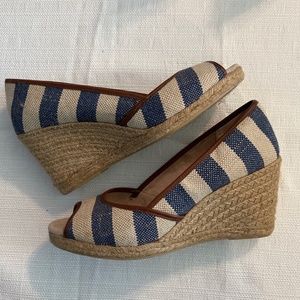 Striped wedges